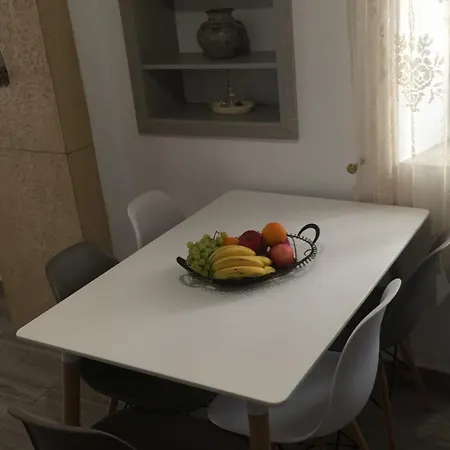 Denise House Vromolithos