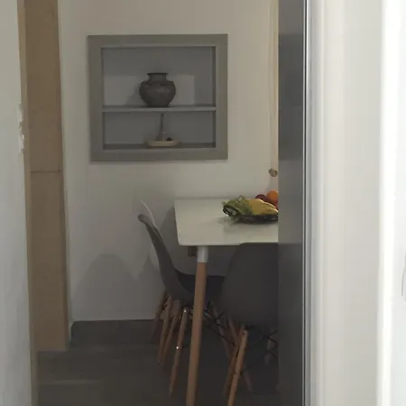 Апартаменты Denise House *