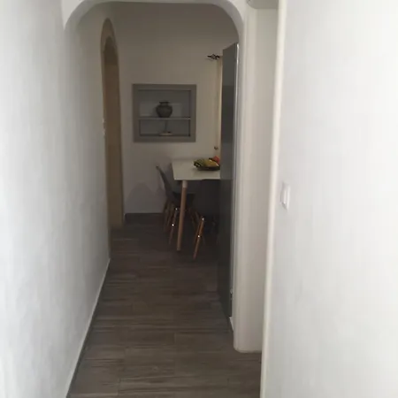 Denise House Апартаменты